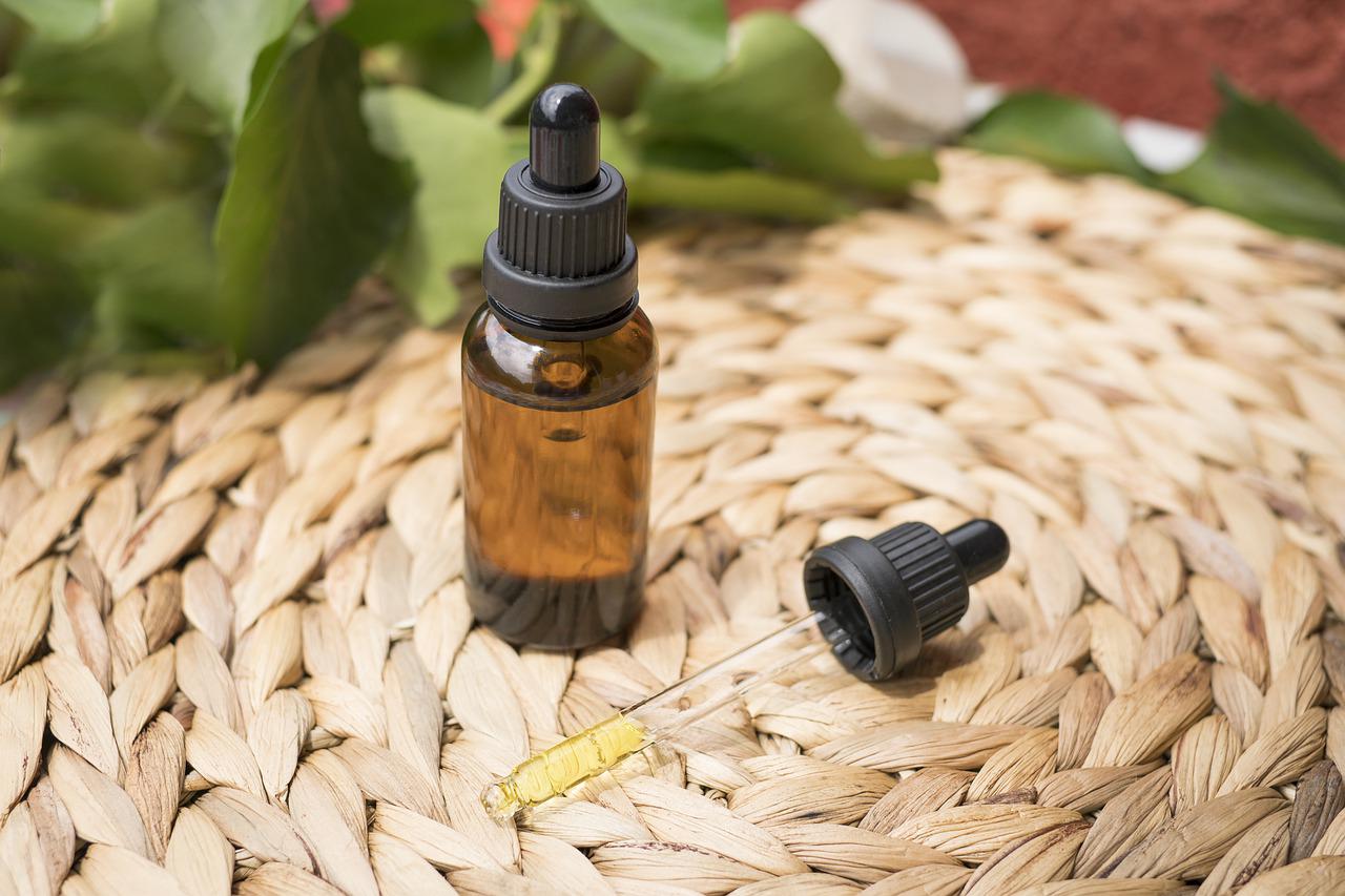 How Does CBD Oil Effective for Pets? - Golden Health Centers
