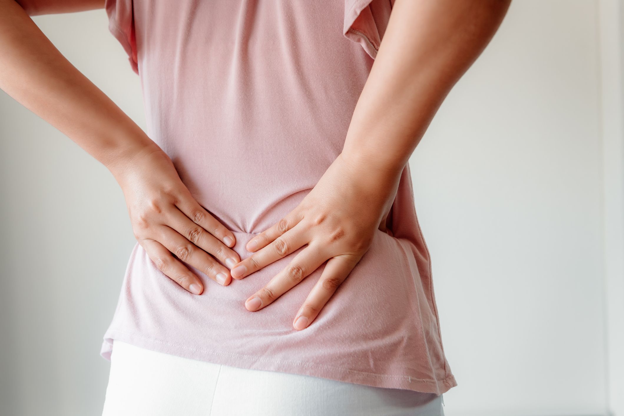 Critical Indicators Prompting a Doctor's Visit for Back Pain - WriteUpCafe.com